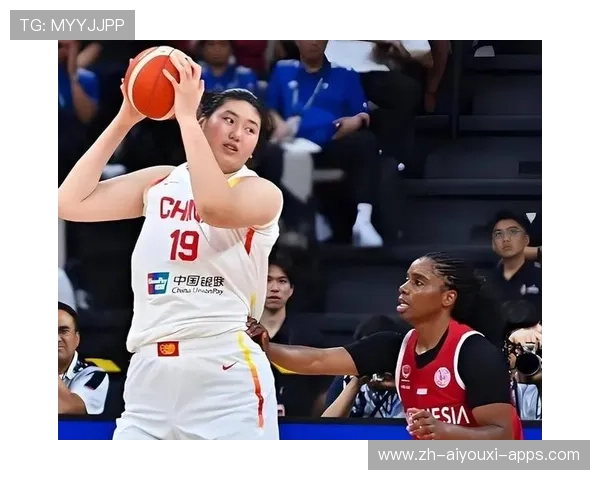 中国女篮又有麻烦了？日本队或归化超级内线：张子宇能打爆她吗？