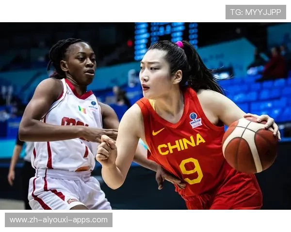 女篮姑娘的笑容诠释自信与力量,女篮神仙颜值