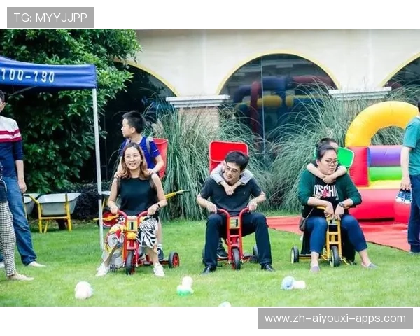 球员家庭日增进亲子关系 俱乐部氛围更温馨，家庭球队