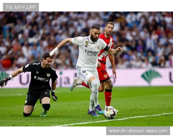 西甲：巴萨 3-1主场5连胜落后皇马5分 亚马尔拉什福德破门，巴萨3比2皇马中文解说全场高清